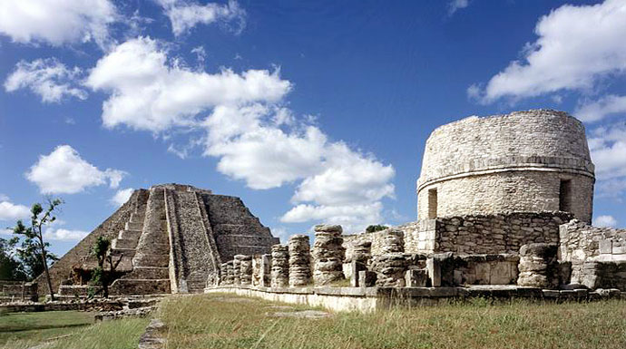 Mayapán y Cenotes de Homún